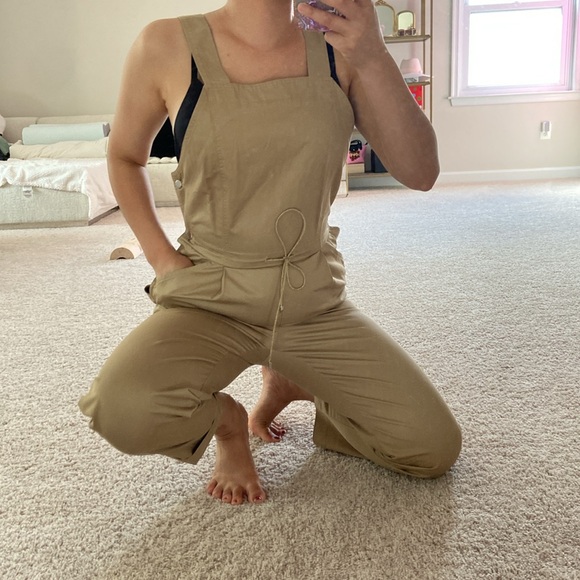 Maje jumpsuit. Size 2 - Picture 14 of 16